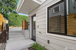 3446 13th Ave W, Seattle, WA 98119 - Photo 2