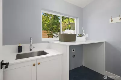 3446 13th Avenue W #B, Seattle, WA 98119 - Photo 18