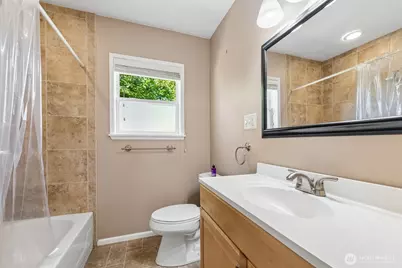 10235 33rd Avenue SW, Seattle, WA 98146 - Photo 6