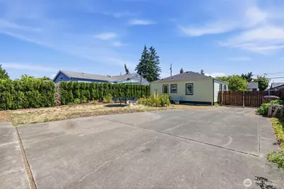 808 S Hawthorne Street, Tacoma, WA 98465 - Photo 12