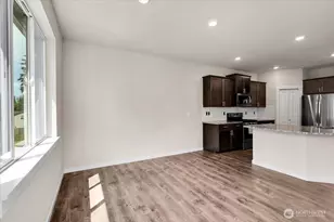 7709 208th Ave E, Bonney Lake, WA 98391 - Photo 10