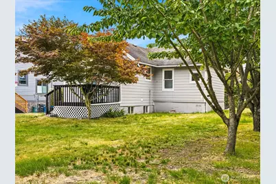 8848 13th Avenue SW, Seattle, WA 98106 - Photo 22