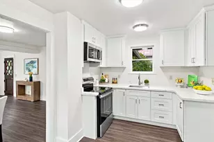 8848 13th Ave SW, Seattle, WA 98106 - Photo 10