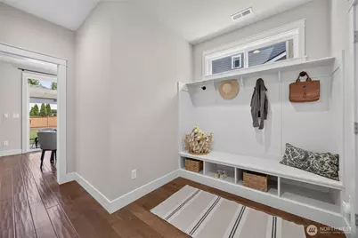 21056 SE 6th Place, Sammamish, WA 98074 - Photo 18