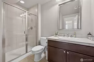 21056 SE 6th Pl, Sammamish, WA 98074 - Photo 6
