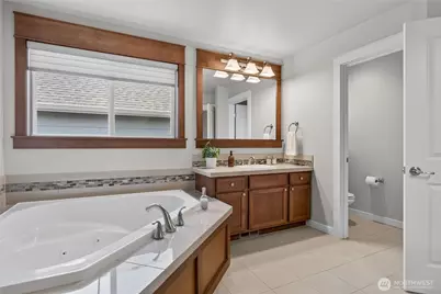 21056 SE 6th Place, Sammamish, WA 98074 - Photo 30