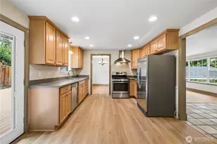8912 229th Pl SW, Edmonds, WA 98026 - Photo 10