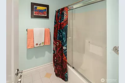 456 W Lake Sammamish Parkway SE, Bellevue, WA 98008 - Photo 26