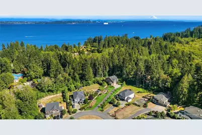 13874 Lavigne Court NE, Bainbridge Island, WA 98110 - Photo 36