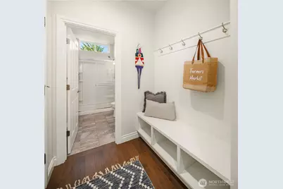 13874 Lavigne Court NE, Bainbridge Island, WA 98110 - Photo 14