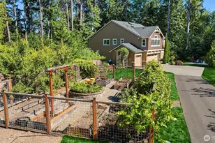 13874 Lavigne Ct NE, Bainbridge Island, WA 98110 - Photo 30