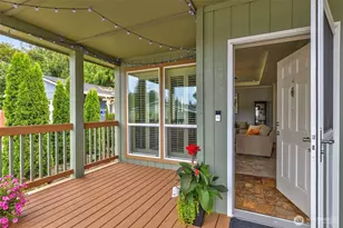 6586 NE Aquarius Ln, Bremerton, WA 98311 - Photo 4