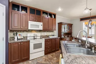 6586 NE Aquarius Ln, Bremerton, WA 98311 - Photo 10