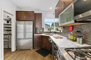 2050 NW 64th St, Seattle, WA 98107 - Photo 20