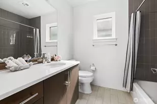 2050 NW 64th St, Seattle, WA 98107 - Photo 32