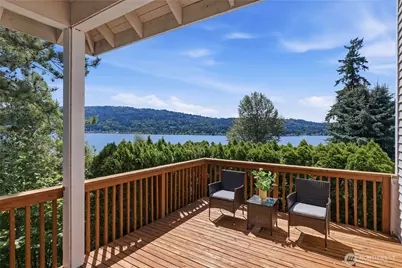 4123 205 Avenue SE, Sammamish, WA 98075 - Photo 4