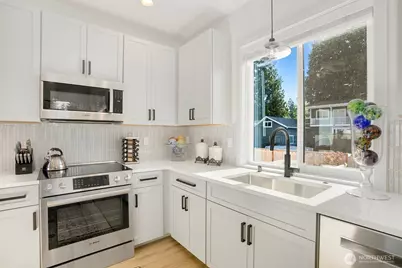 12734 B 7th Avenue NW, Seattle, WA 98177 - Photo 12