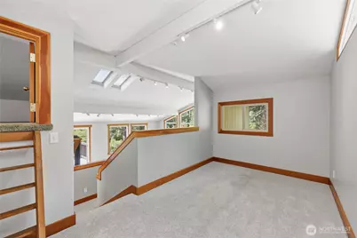 7750 NE Bergman Road, Bainbridge Island, WA 98110 - Photo 24