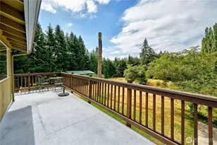 7750 NE Bergman Rd, Bainbridge Island, WA 98110 - Photo 16