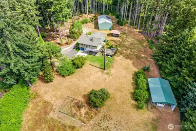7750 NE Bergman Road, Bainbridge Island, WA 98110 - Photo 4