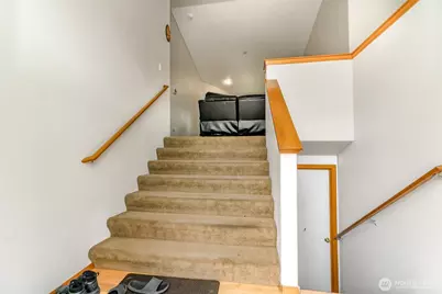 18339 71st Avenue E, Puyallup, WA 98375 - Photo 2