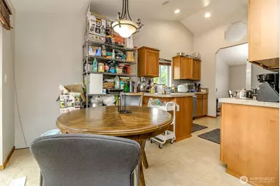 18339 71st Avenue E, Puyallup, WA 98375 - Photo 6