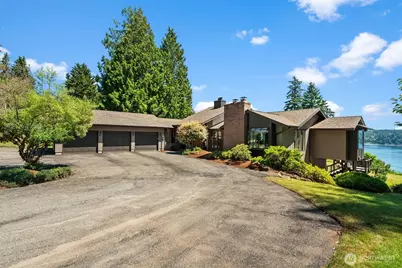 12715 Hallstrom Drive NW, Gig Harbor, WA 98332 - Photo 2