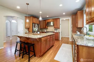 13563 NE 202nd St, Woodinville, WA 98072 - Photo 8