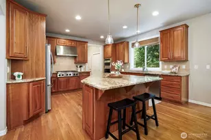 13563 NE 202nd St, Woodinville, WA 98072 - Photo 4
