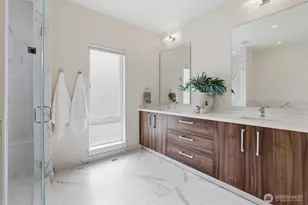 1427 136th Ct NE, Bellevue, WA 98005 - Photo 18