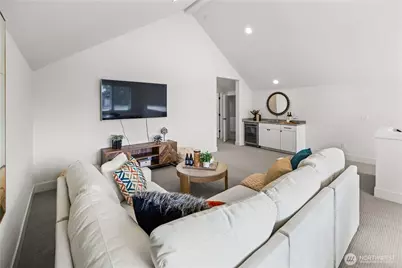 6538 11th Avenue NW #1, Seattle, WA 98117 - Photo 24