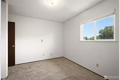 100 N 56th Avenue #100, Yakima, WA 98908 - Photo 16