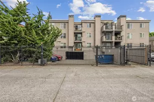 4831 Fauntleroy Wy SW, Seattle, WA 98116 - Photo 20