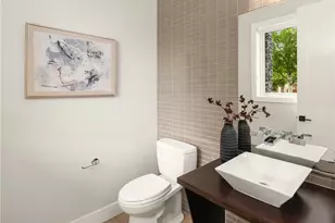 635 17th Ave W, Kirkland, WA 98033 - Photo 28