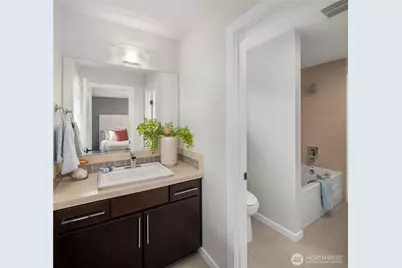 635 17th Avenue W, Kirkland, WA 98033 - Photo 26