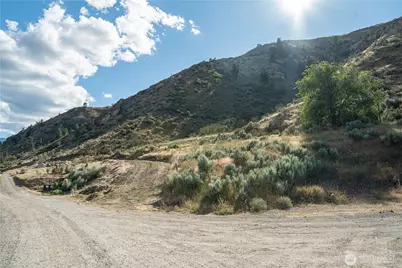 224 Hillcreek Lane, Wenatchee, WA 98801 - Photo 10
