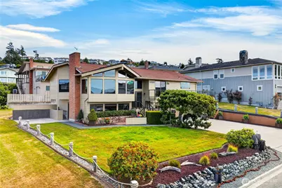 5008 Dundee Drive, Anacortes, WA 98221 - Photo 2