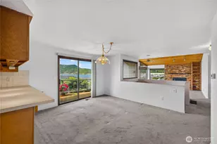 5008 Dundee Dr, Anacortes, WA 98221 - Photo 10
