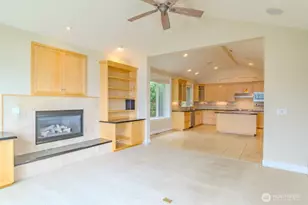 8568 Sand Point Way NE, Seattle, WA 98115 - Photo 22