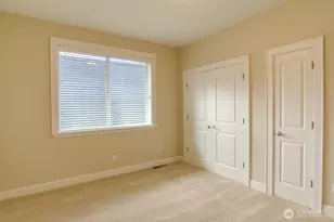 8568 Sand Point Way NE, Seattle, WA 98115 - Photo 38