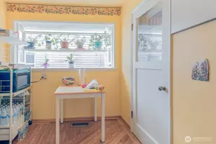 2124 N Callow Ave, Bremerton, WA 98312 - Photo 16