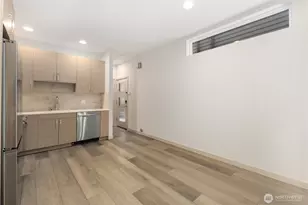 1123 18th Ave, Seattle, WA 98122 - Photo 8