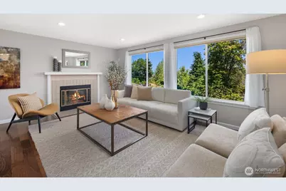 1520 NE 89th Street, Seattle, WA 98115 - Photo 2