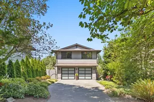 1520 NE 89th St, Seattle, WA 98115 - Photo 1