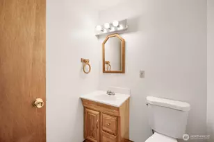 7626 S Winnetka St, Tacoma, WA 98408 - Photo 12