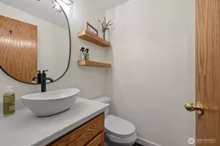 1273 NE Riksen Way, Oak Harbor, WA 98277 - Photo 6