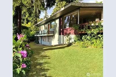 4329 86th Avenue SE, Mercer Island, WA 98040 - Photo 2