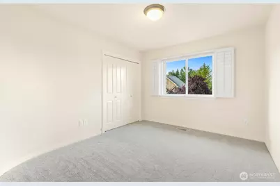 23431 NE 10th Place, Sammamish, WA 98074 - Photo 22