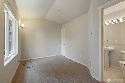 906 6th Avenue #C, Tacoma, WA 98405 - Photo 16