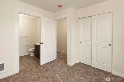404 Front Street, Sumas, WA 98295 - Photo 14